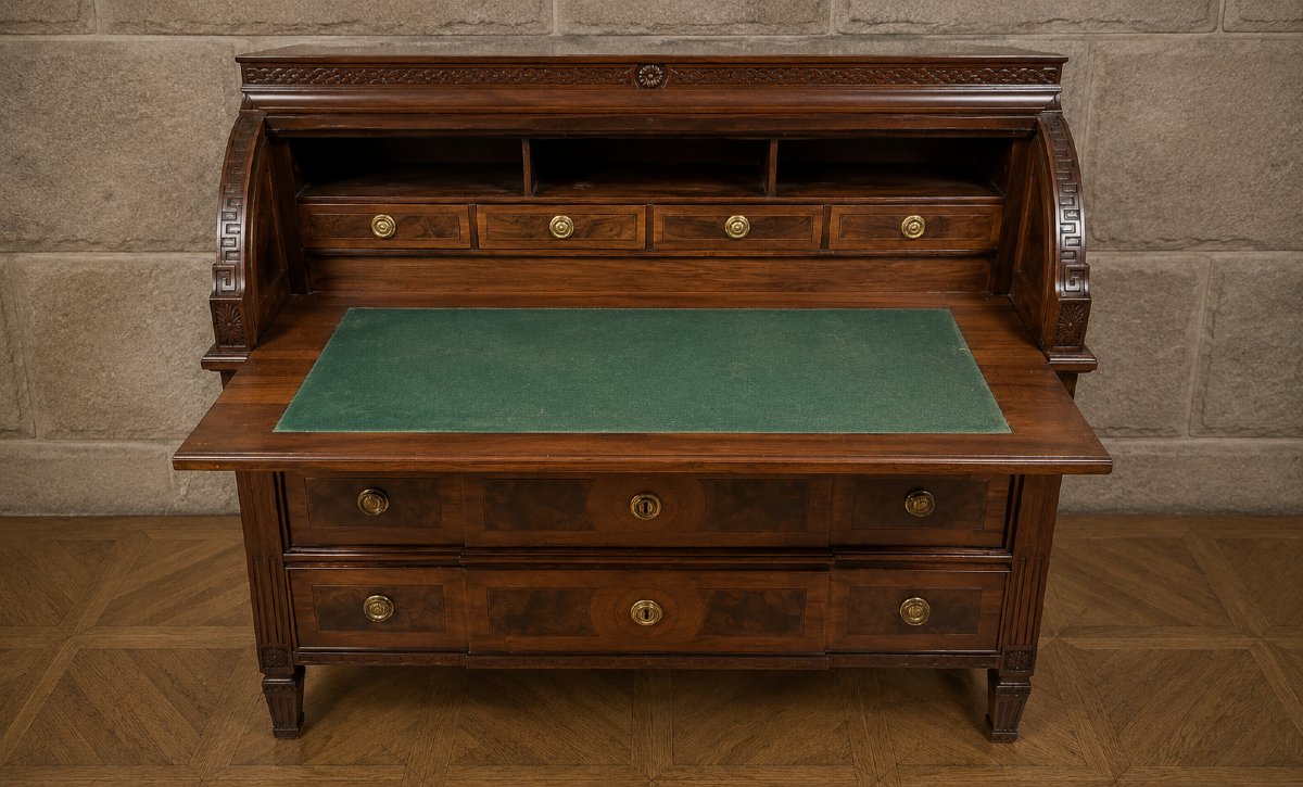 Walnut Inlaid Cylinder Desk – Louis XVI Period, Late 18th Century -photo-3