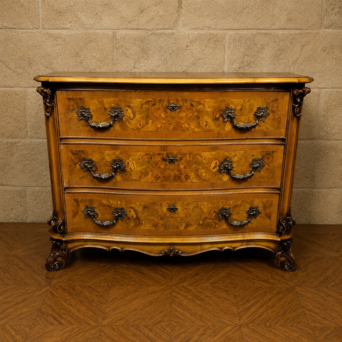 Commode galbée en marqueterie de noyer – Style Louis XV 