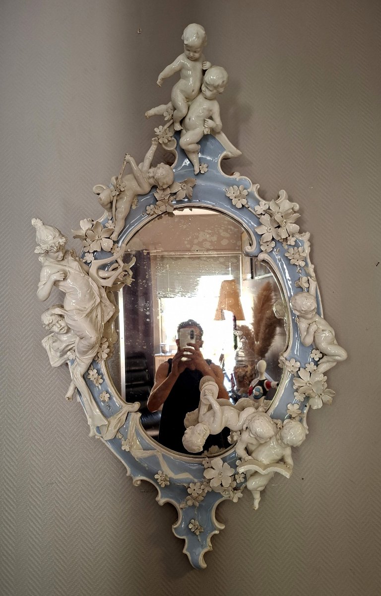 Rare et spectaculaire miroir d'apparat en porcelaine de Capodimonte-photo-2