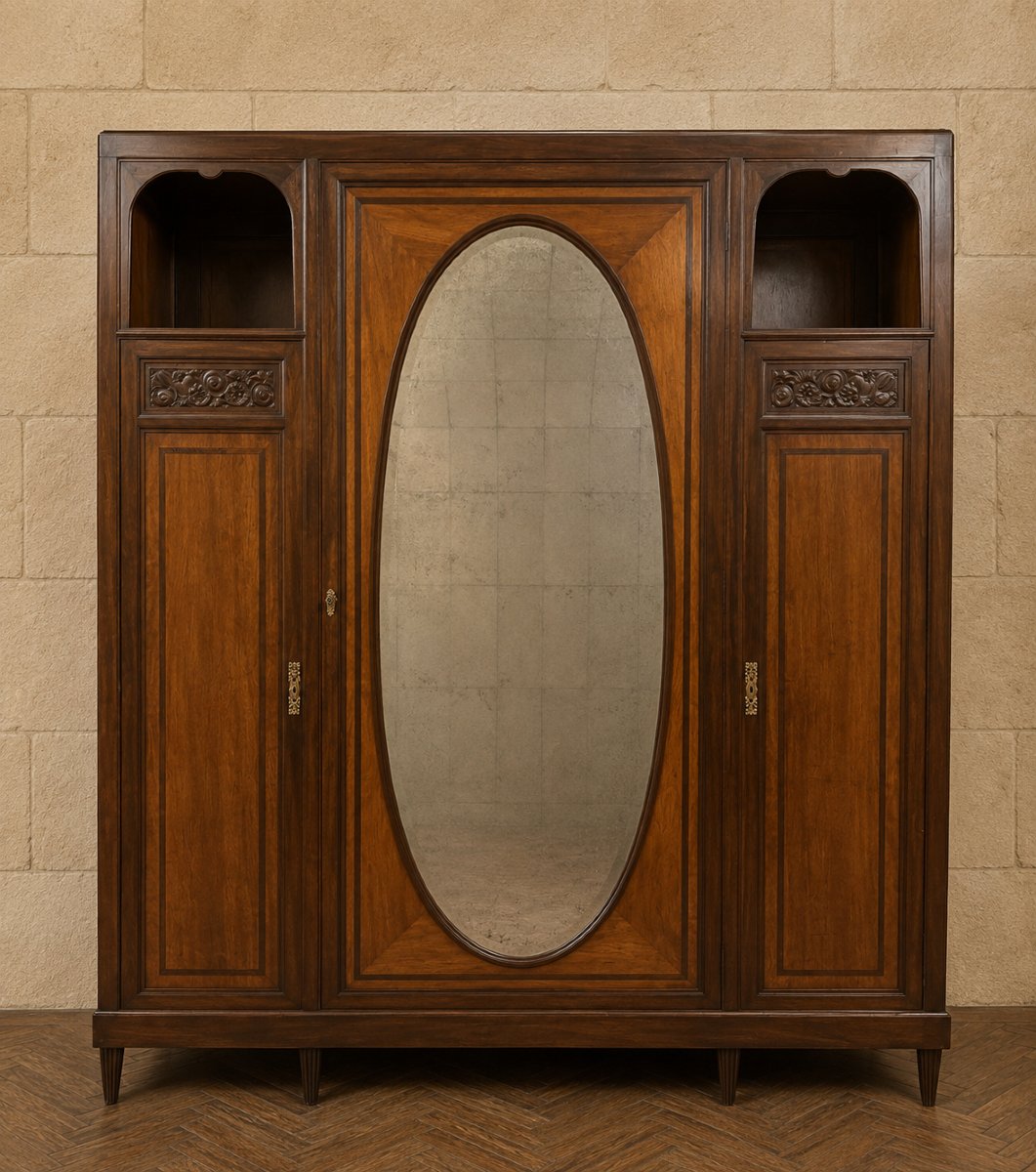 Armoire Art Déco en noyer et acajou estampillée L. Majorelle – Glace centrale biseautée 