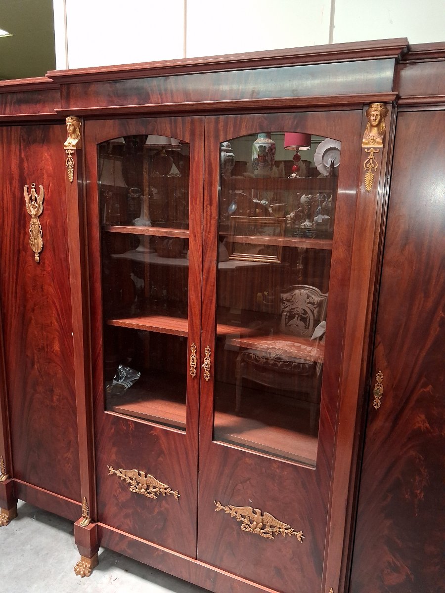 Bibliothèque de style Empire en acajou flammé – Bronzes dorés – Quatre portes -photo-2
