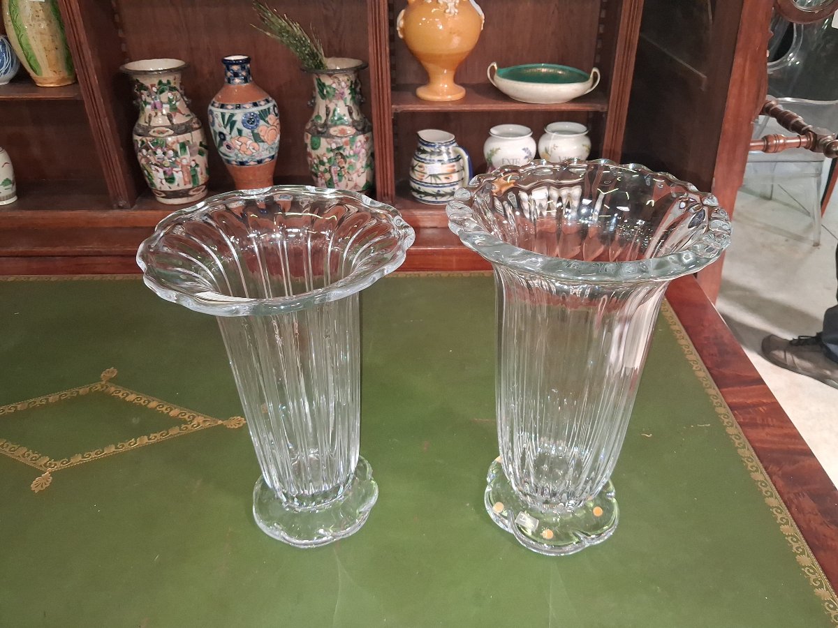 Paire de vases cornets en cristal Daum France – Modèle à côtes torses  -photo-1