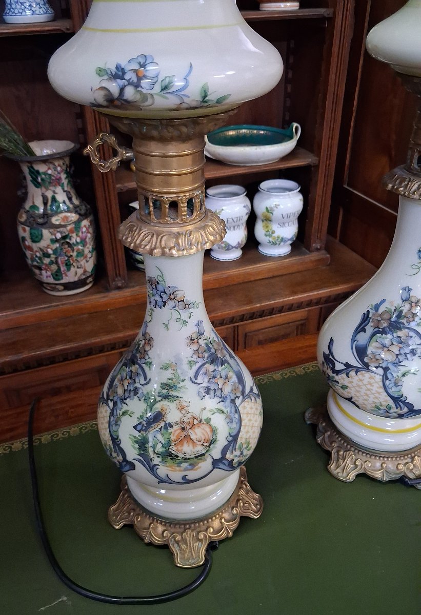 Pair Of Electrified Oil Lamps Made Of Painted Opaline Glass – 19th Century -photo-4