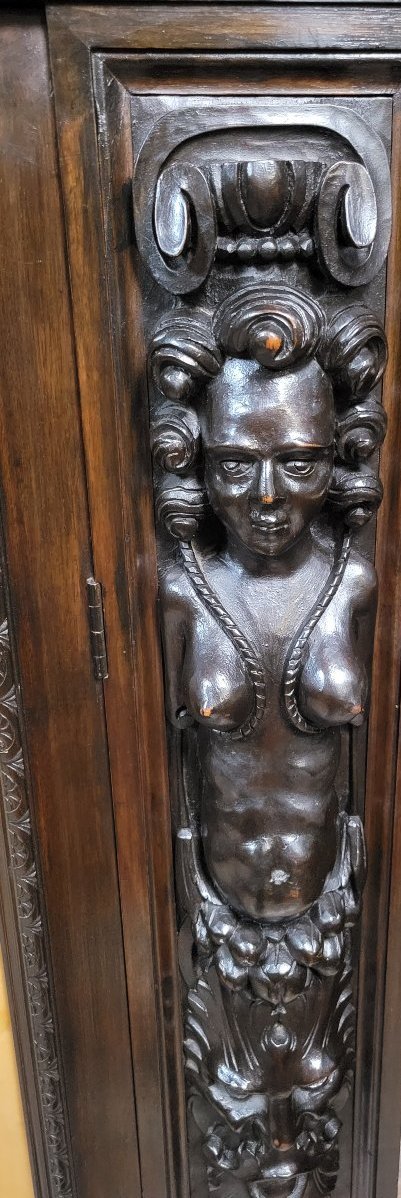 A Large Renaissance-style Carved Wooden Bookcase Dating From The 19th Century-photo-3