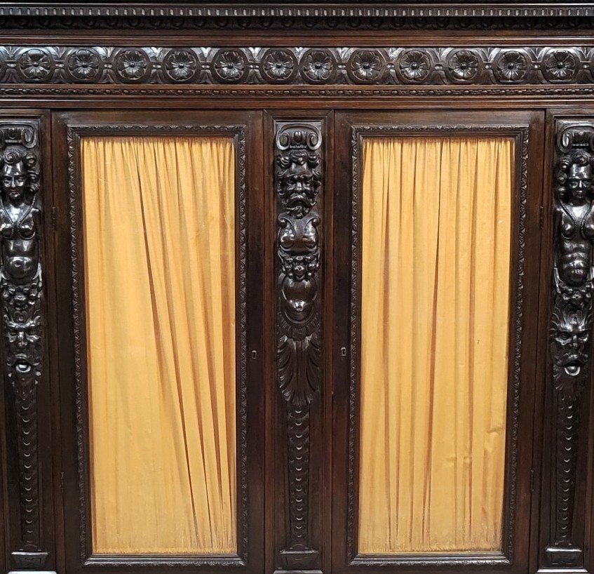 A Large Renaissance-style Carved Wooden Bookcase Dating From The 19th Century-photo-6