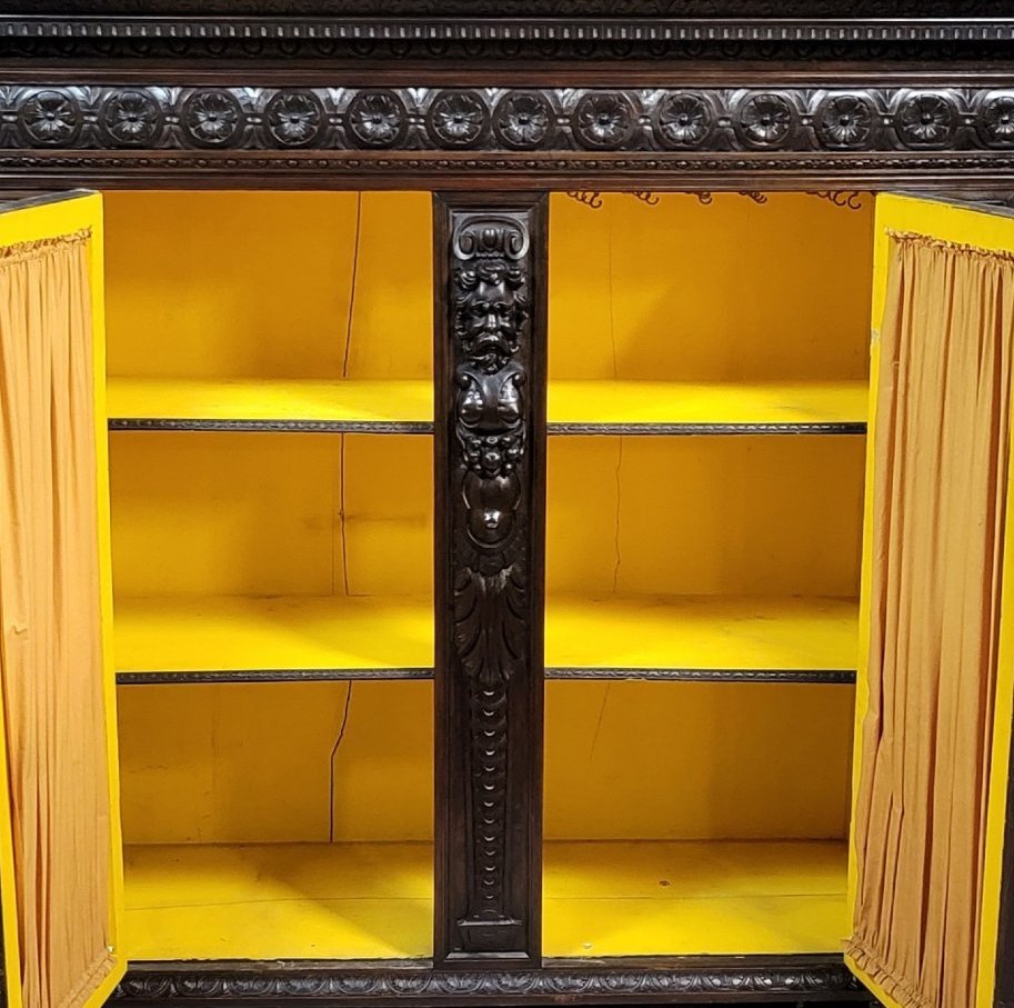 A Large Renaissance-style Carved Wooden Bookcase Dating From The 19th Century-photo-7