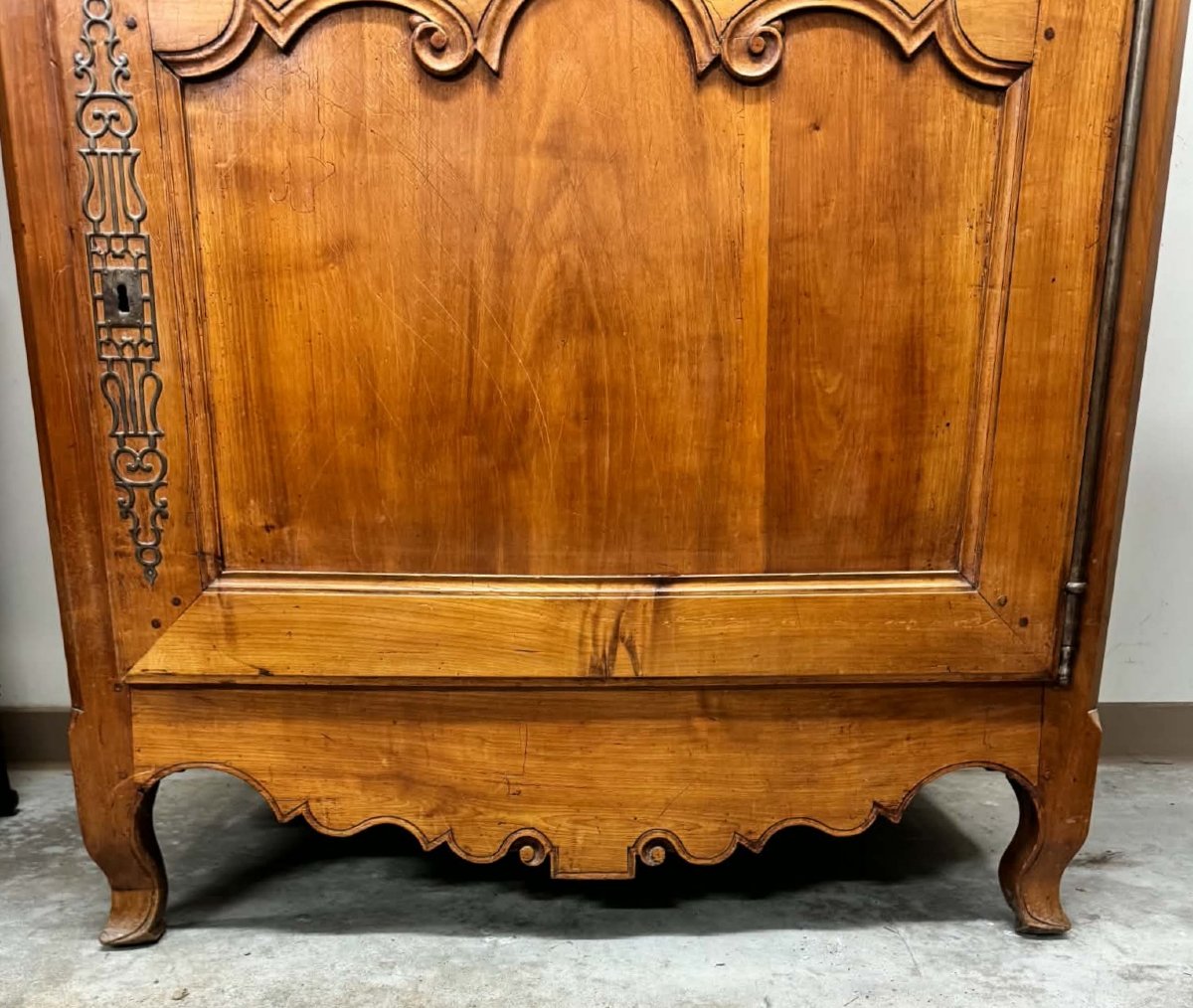 Louis XV-era Cherry Wood Stocking Frame-photo-1