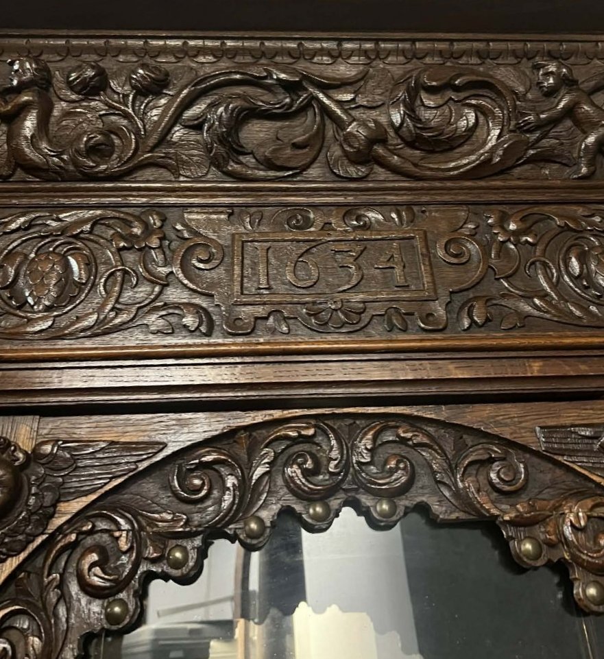 Grand buffet deux-corps style Renaissance richement sculpté – « ANNO 1634 »-photo-4