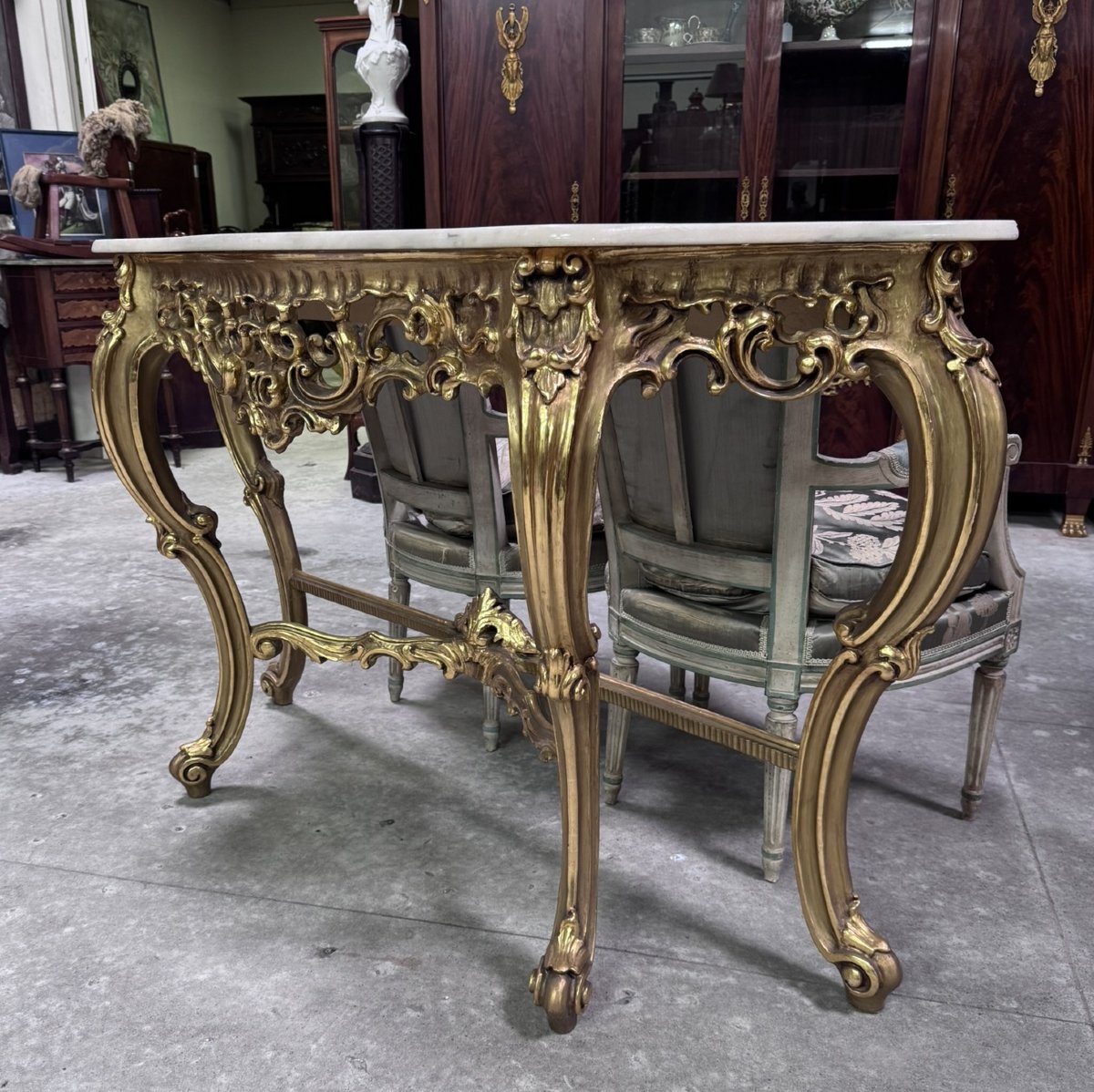 Importante console en bois doré sculpté – Dessus de marbre – Style Louis XV / Rocaille -photo-2