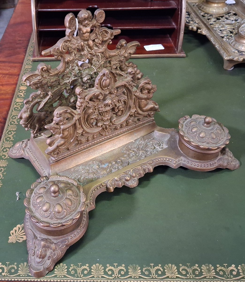Important encrier en bronze aux angelots – Riche décor néo-Renaissance – XIXe siècle  -photo-2