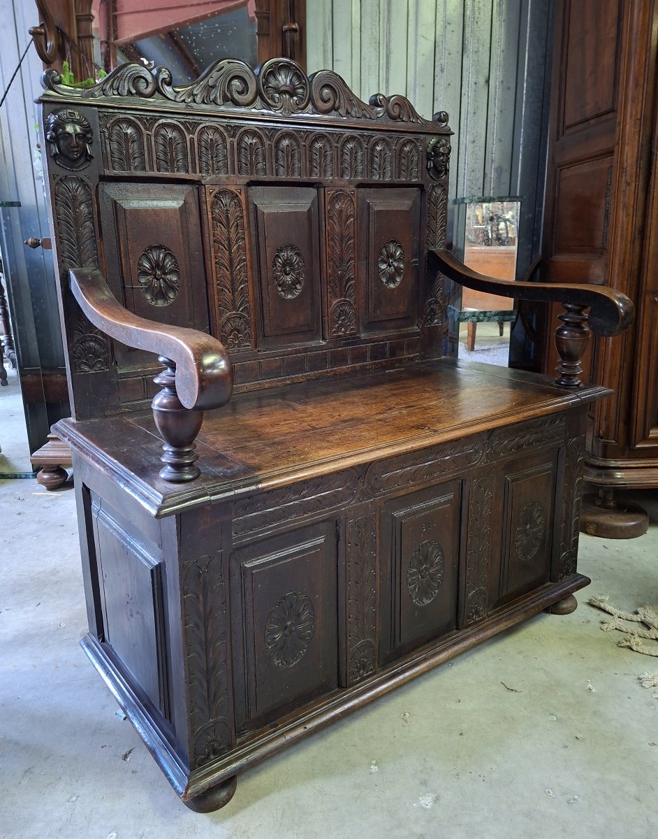 Banc coffre en bois richement sculpté – Style Renaissance – XIXe siècle -photo-6