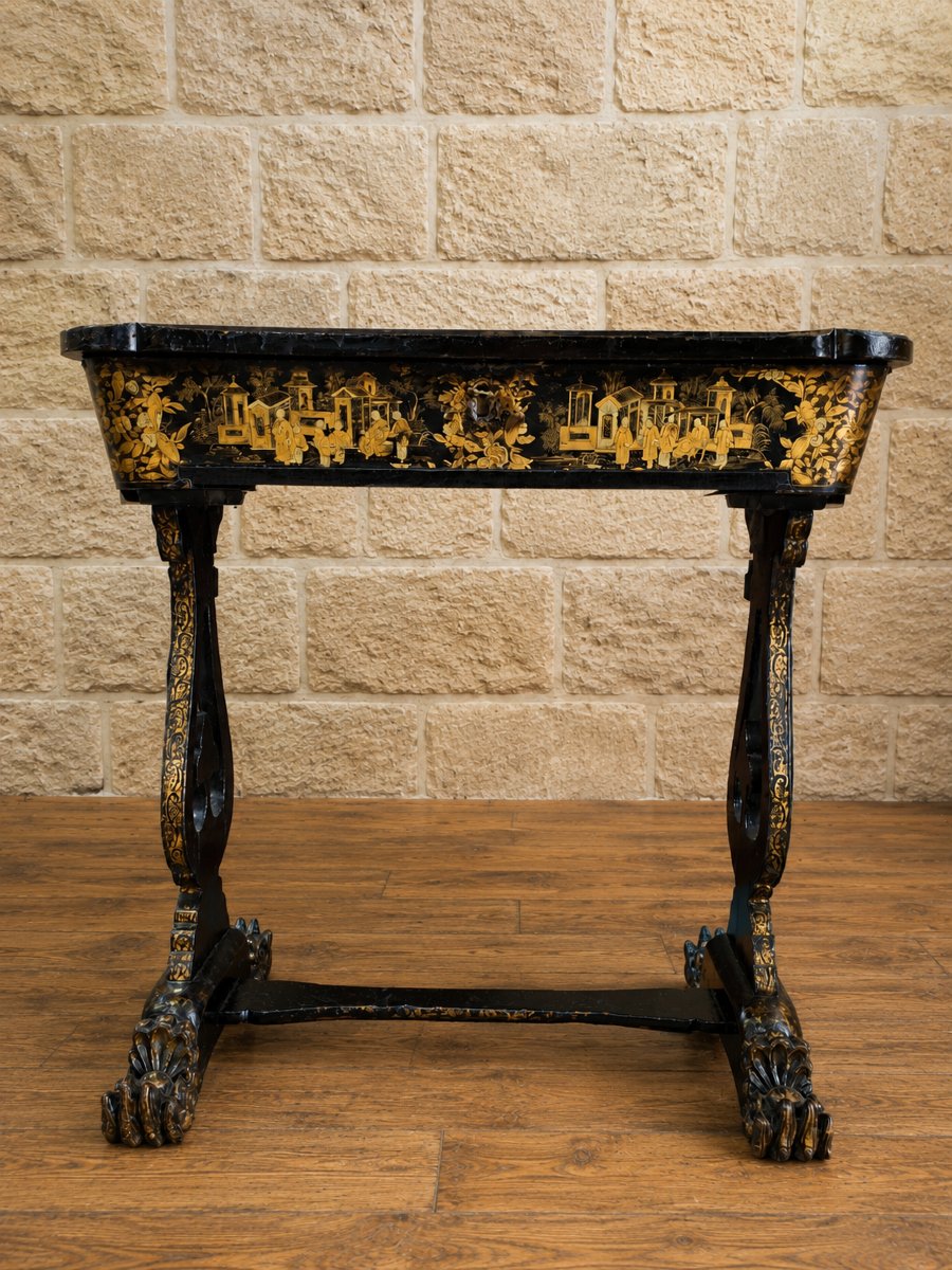 Black Lacquer Sewing Table With Gilded Chinese Motifs – 19th Century-photo-4