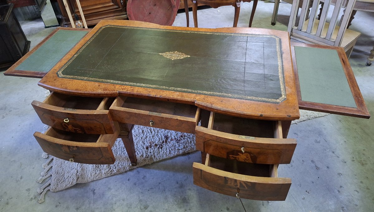 Important bureau à caissons en loupe et marqueterie – Décor néoclassique -photo-2