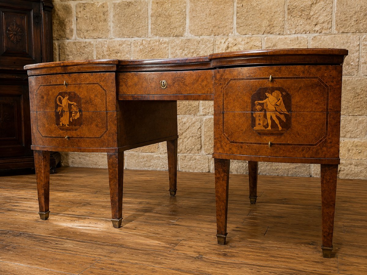 Important bureau à caissons en loupe et marqueterie – Décor néoclassique 