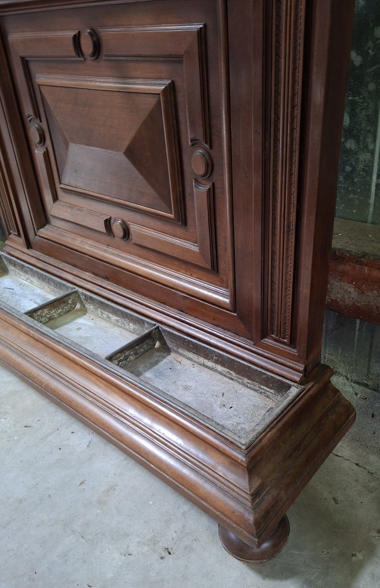 Large Walnut Mirrored Entryway Console – 19th Century -photo-6