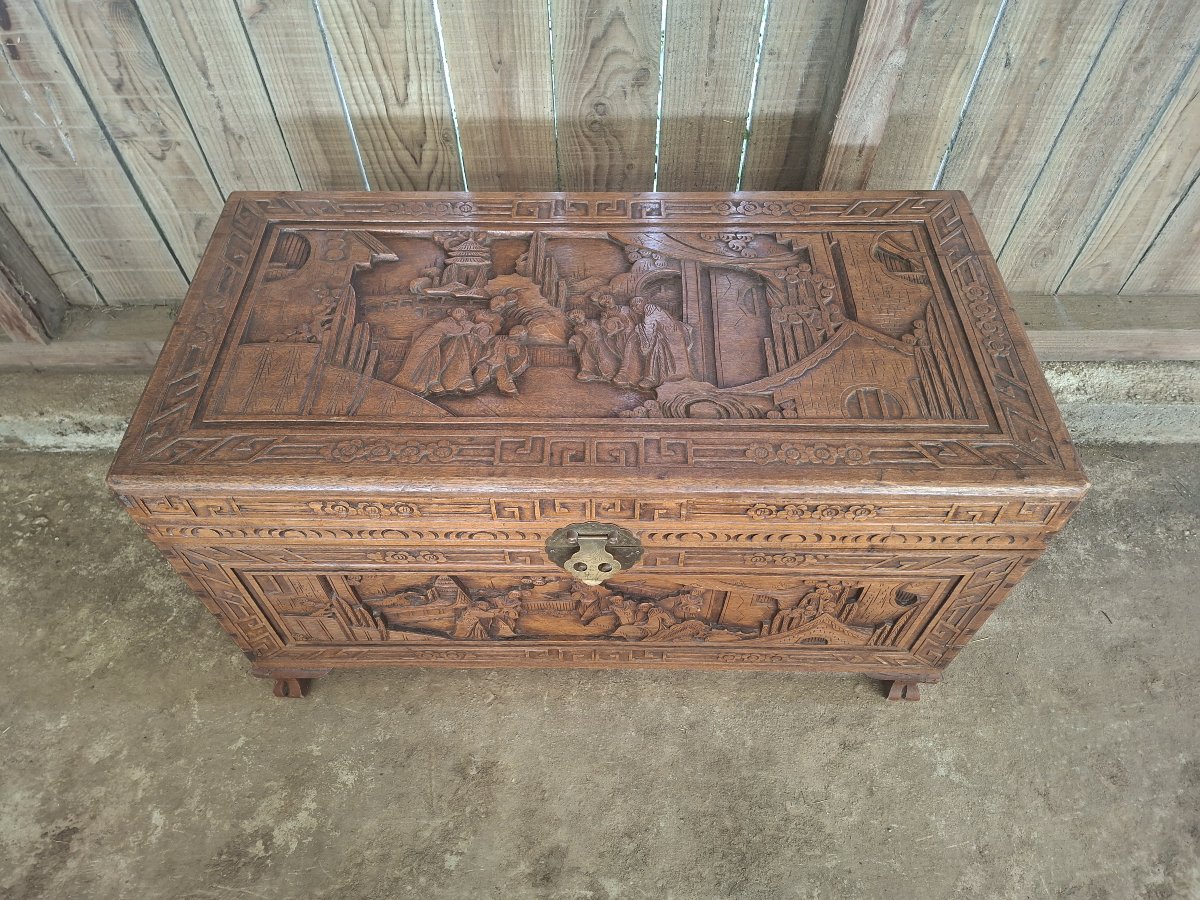20th-century Asian Chest Made Of Camphor Wood, Richly Carved And Decorated With Traditional Motifs-photo-3