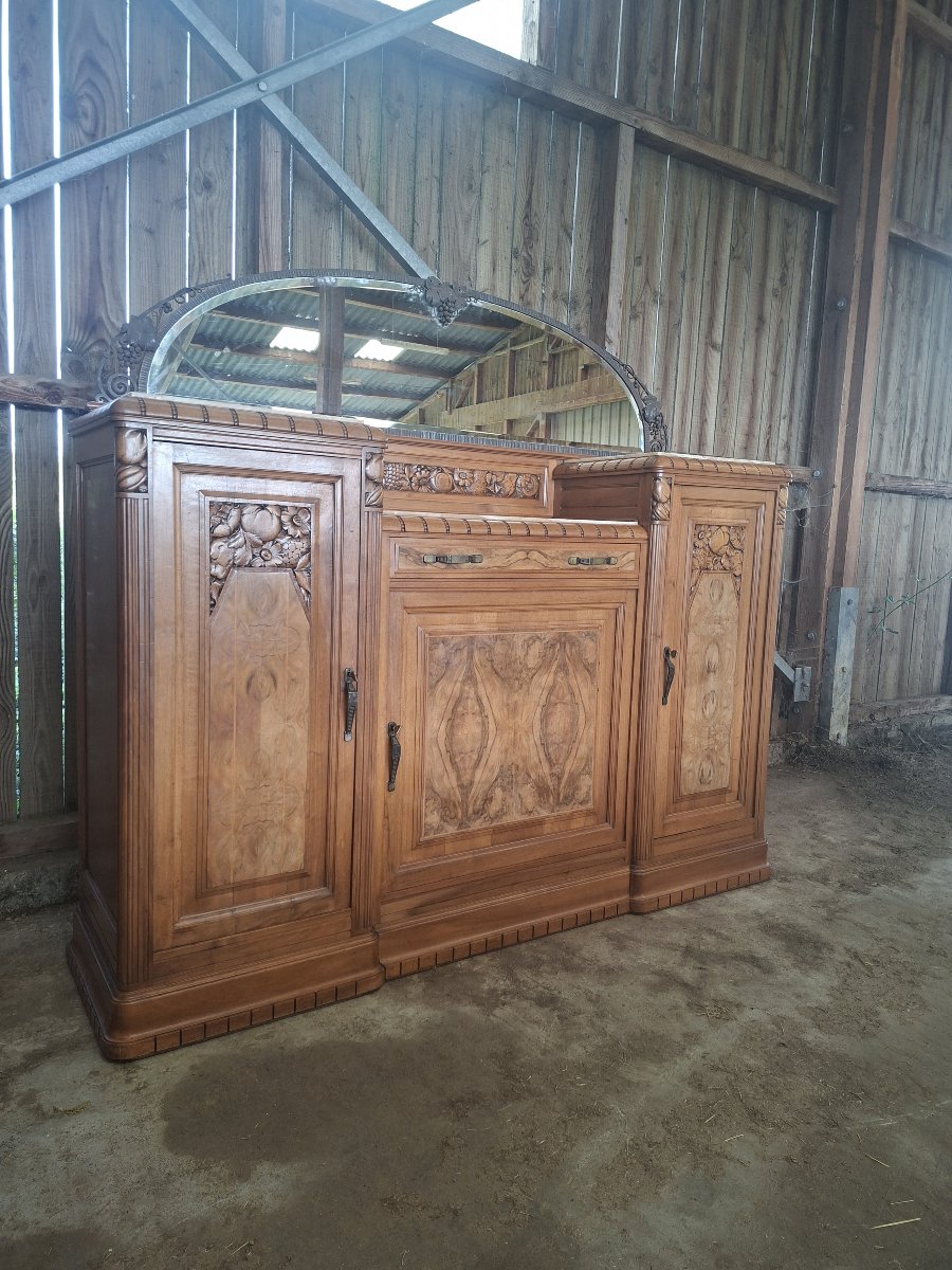 Buffet Art Déco en noyer sculpté avec miroir – vers 1930-photo-3