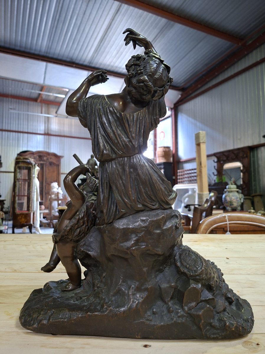 Importante sculpture en bronze – Femme dansant avec putto – Signée Lequesne – XIXe-photo-6