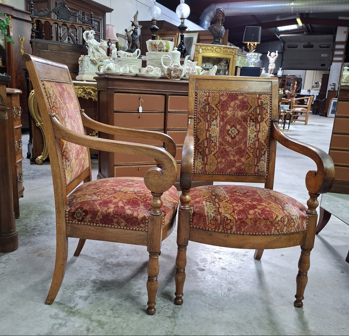 Pair Of Walnut Armchairs – Restoration Period / Charles X – 19th Century -photo-1