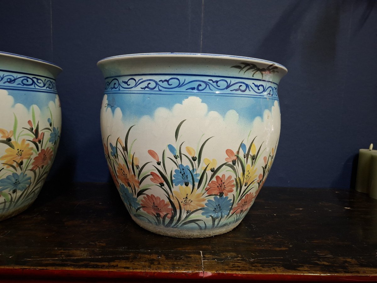 Pair Of Large Ceramic Planters With Polychrome Floral Decoration – China, 20th Century -photo-3