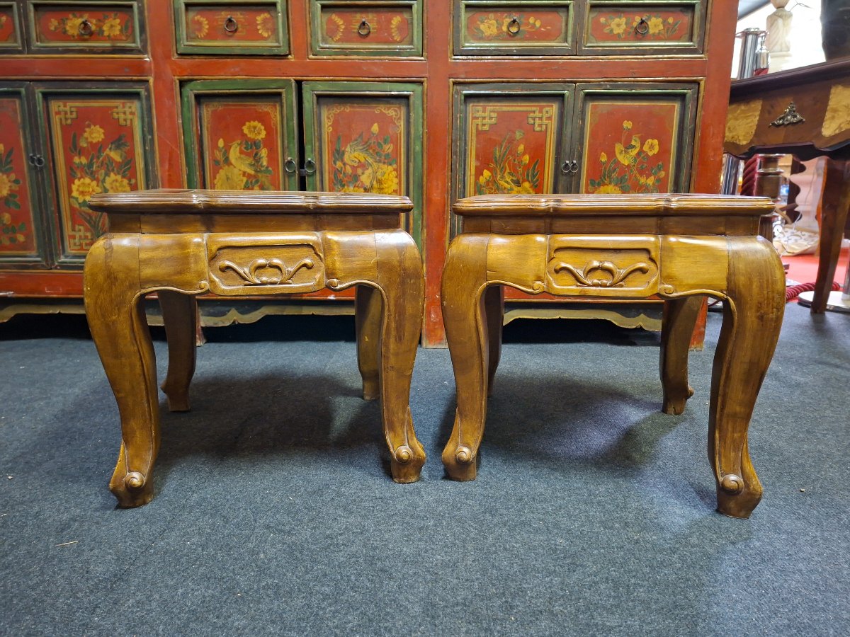 Paire de tables d’appoint chinoises en bois sculpté et incrustations de nacre – XXe siècle -photo-3
