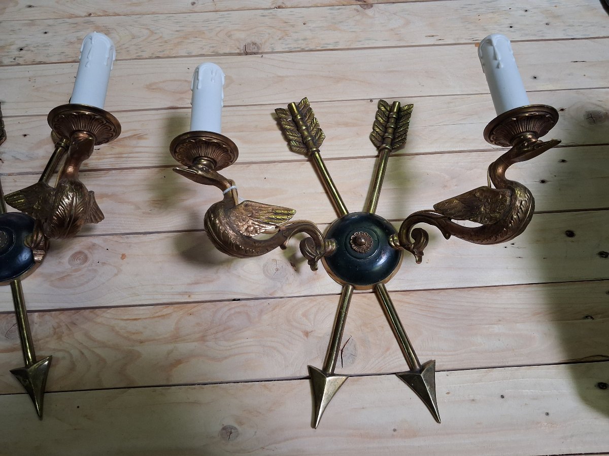 Pair Of Gilded Bronze Wall Sconces Featuring Birds And Arrows-photo-1