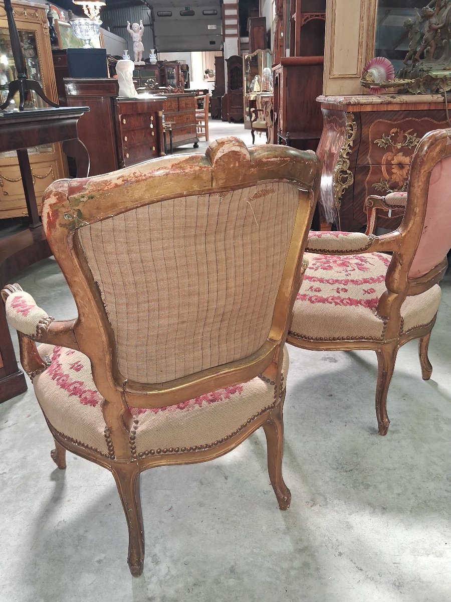Paire de fauteuils dorés de style Louis XV – Tapisserie au petit point -photo-4