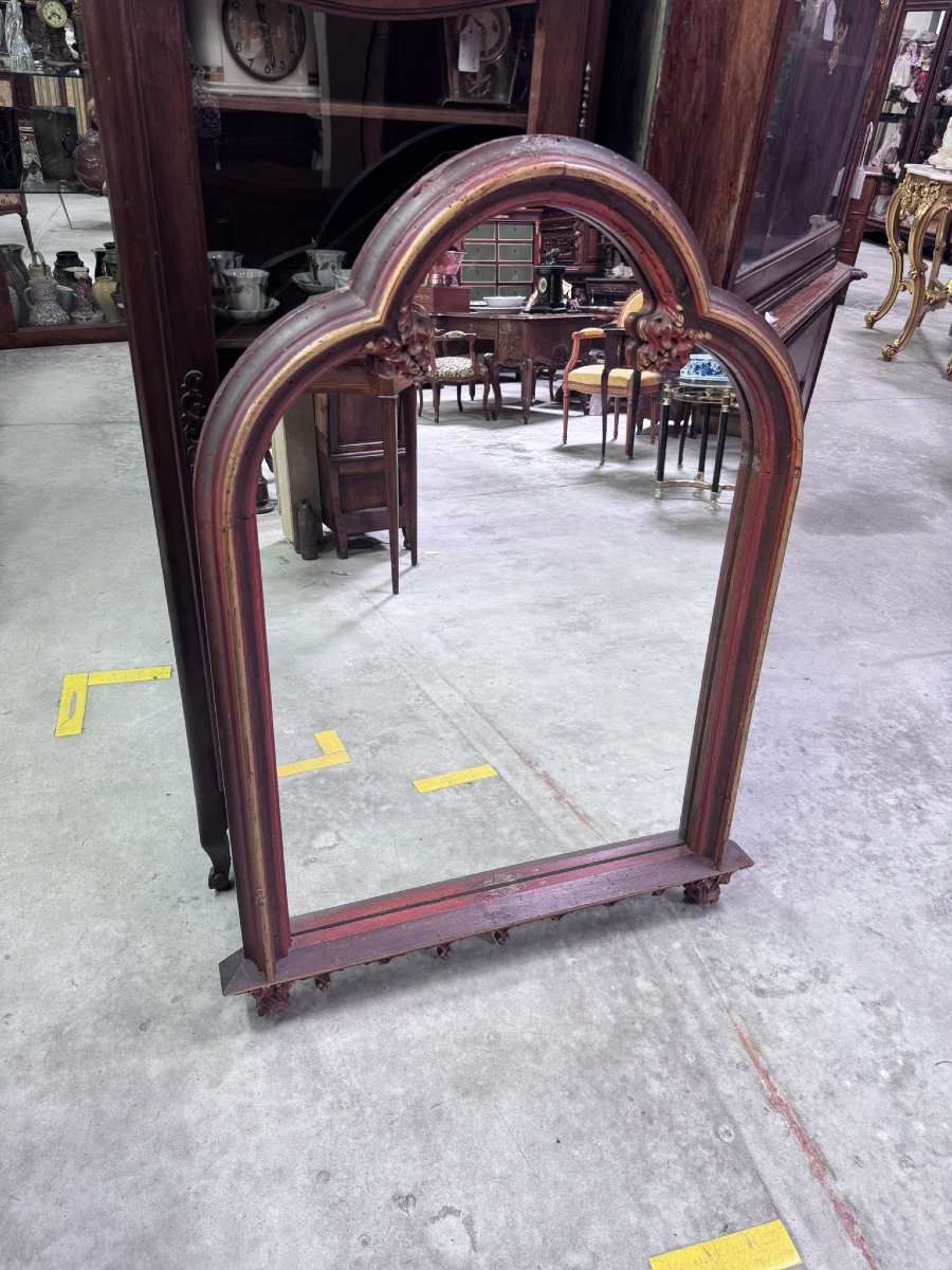 Grand miroir néogothique polylobé en bois sculpté et doré – XXe siècle -photo-3