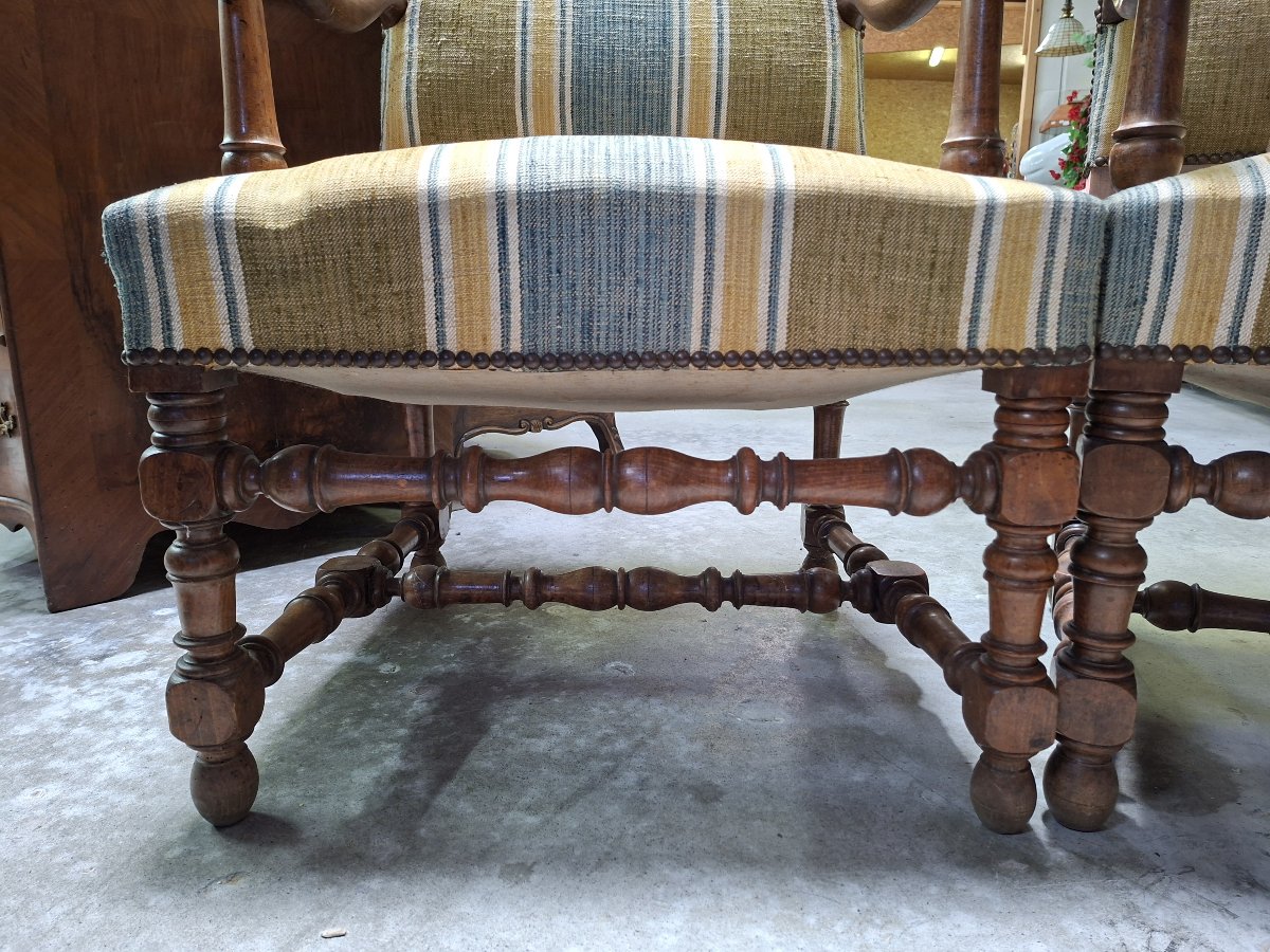 Paire de fauteuils en noyer – Style Louis XIII – Bois tourné et sculpté - XIXeme -photo-1