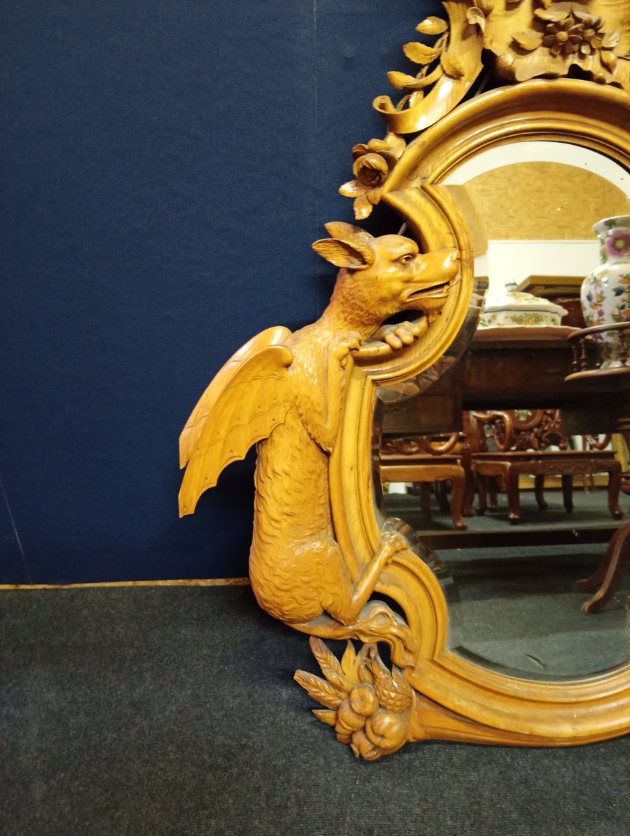 Important miroir sculpté en bois dans l'esprit de Viardot – Décor au dragon et putto – XIXe -photo-1