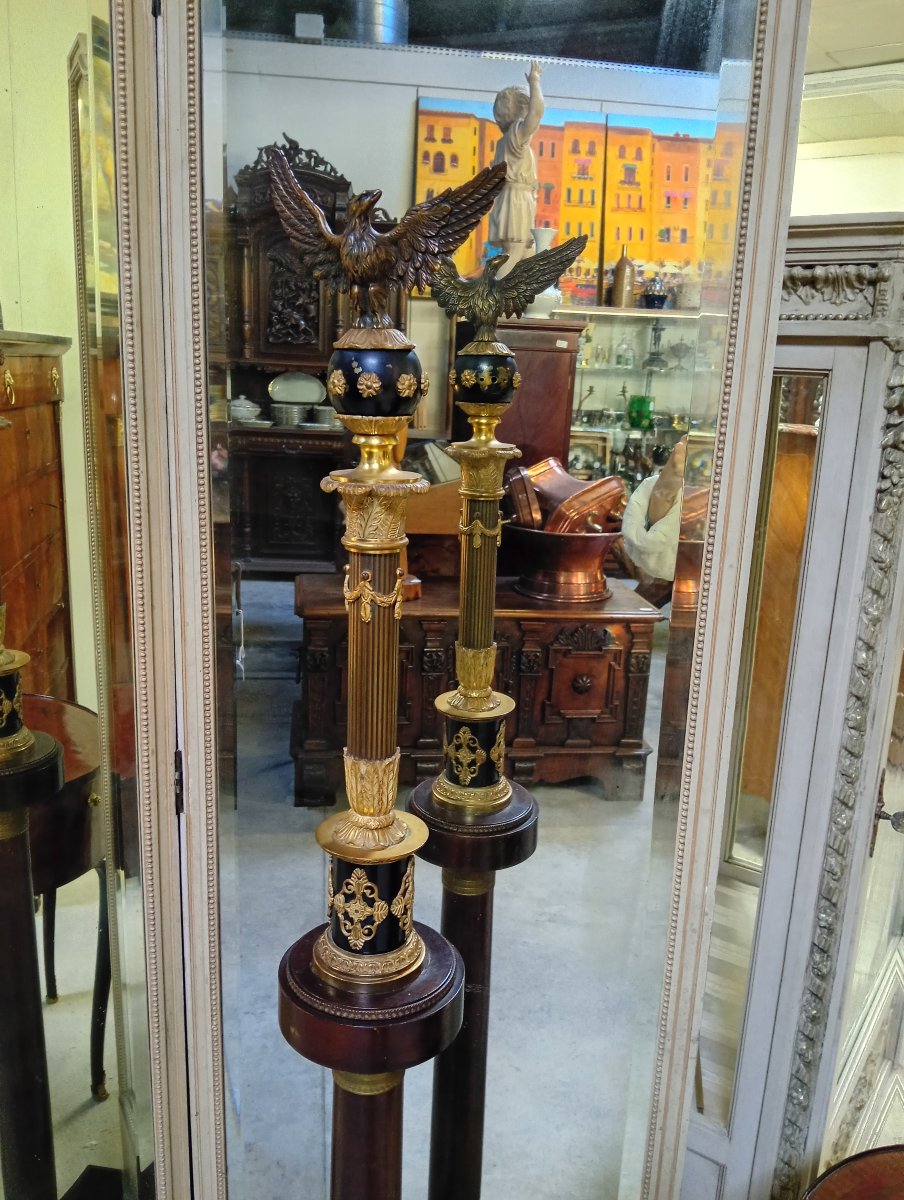 Rare colonne sellette en acajou et bronze doré, surmontée d’un aigle – époque Empire -photo-3
