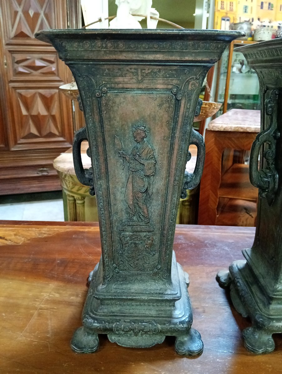 Pair Of Cast-iron Medici Vases With Japanese-style Decoration – 19th Century-photo-5