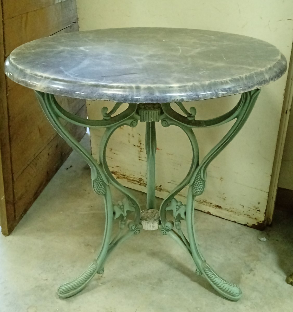 Art Nouveau-style Cast-iron Side Table - Ketall – Spain – Gray Marble Top -photo-2