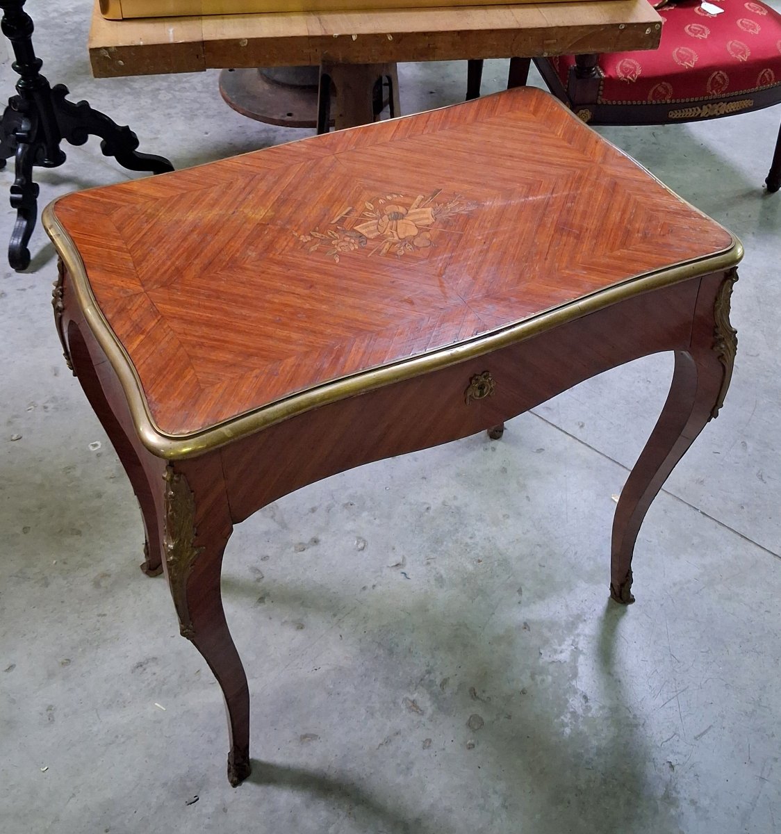 Louis XV-style Ladies' Writing Table / Desk – Marquetry And Gilded Bronze -photo-2