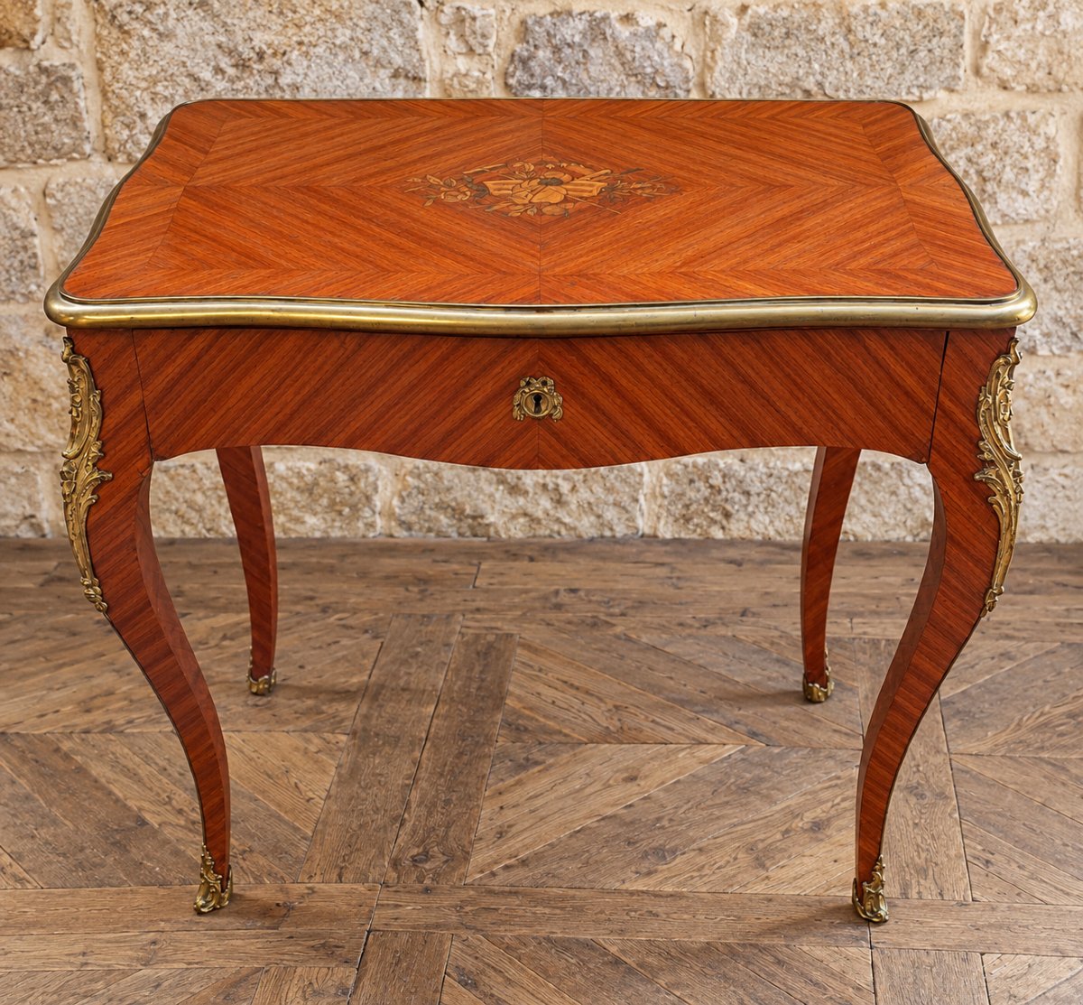 Louis XV-style Ladies' Writing Table / Desk – Marquetry And Gilded Bronze 
