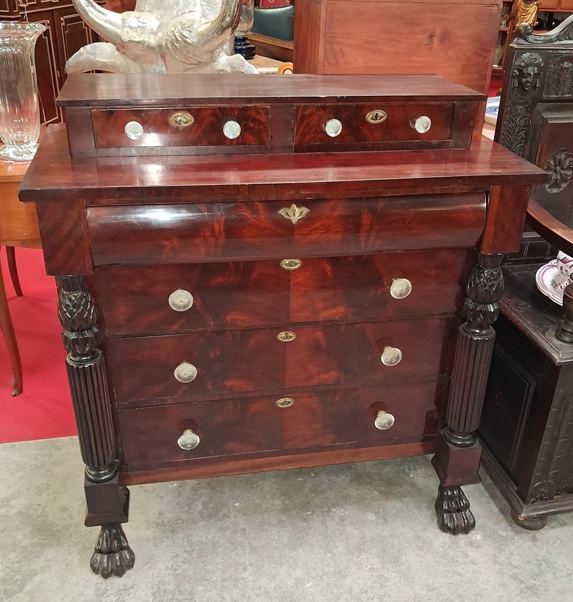 English Empire / Return From Egypt Mahogany Chest Of Drawers – Carved Columns – Claw Feet -photo-3