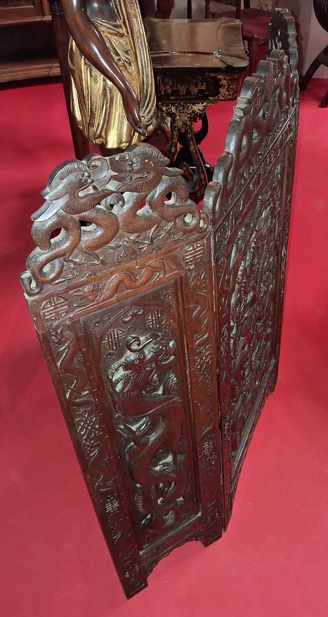 Carved Chinese Wooden Screen – Prominent Dragon Motifs – 19th Century -photo-1