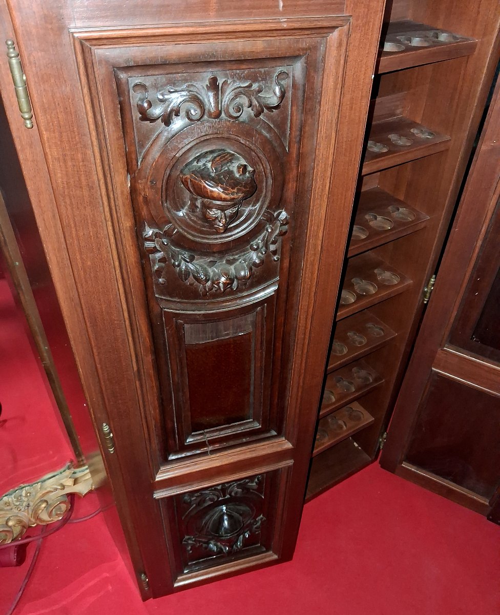 Armoire à pipes - meuble de collectionneur en bois sculpté – Style Renaissance – XIXe siècle -photo-3