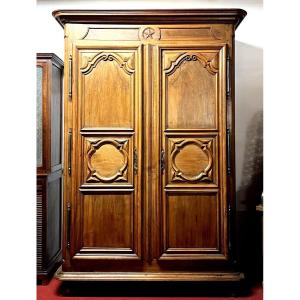 Important Louis XIV Period Lyonnaise Wardrobe In Solid Walnut 