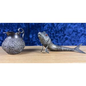 Art d'Asie Fin XIXeme : Poisson Articulé Et Petite Verseuse En Argent 