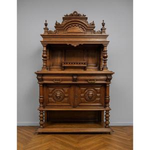 Renaissance Style Buffet In Carved Walnut 