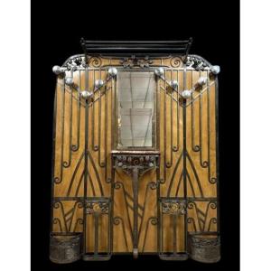 Maison Moutard : Monumental porte manteaux époque Art Nouveau en fer forgé