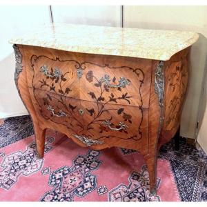 Louis XV Style Curved Ladies' Chest Of Drawers In Marquetry  