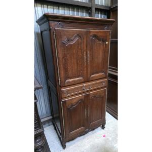 Cabinet style Louis XV en chene