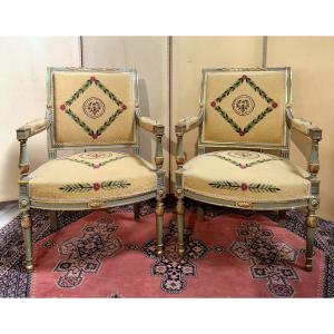 Paire de fauteuils Directoire-Consulat en bois laqué et doré
