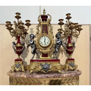 Imperial: Louis XV Style Clock And Two Candelabras - Baroque In Bronze And Red Marble 