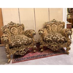 Importante Paire de fauteuils Venitiens style Louis XV Baroque en bois doré