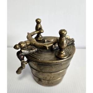 Bronze Apothecary's Weight, Also Known As The Nuremberg Weight 