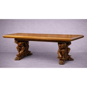 Rare grande table style Renaissance en noyer