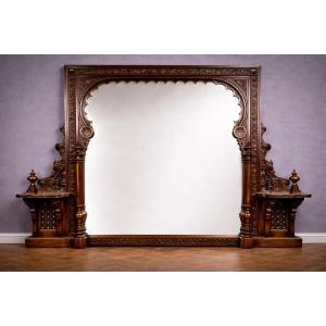 Miroir monumental ancien en bois sculpté – style orientaliste / mauresque – fin XIXe siècle  